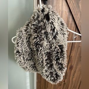 Black grey accent scarf - Alterd State